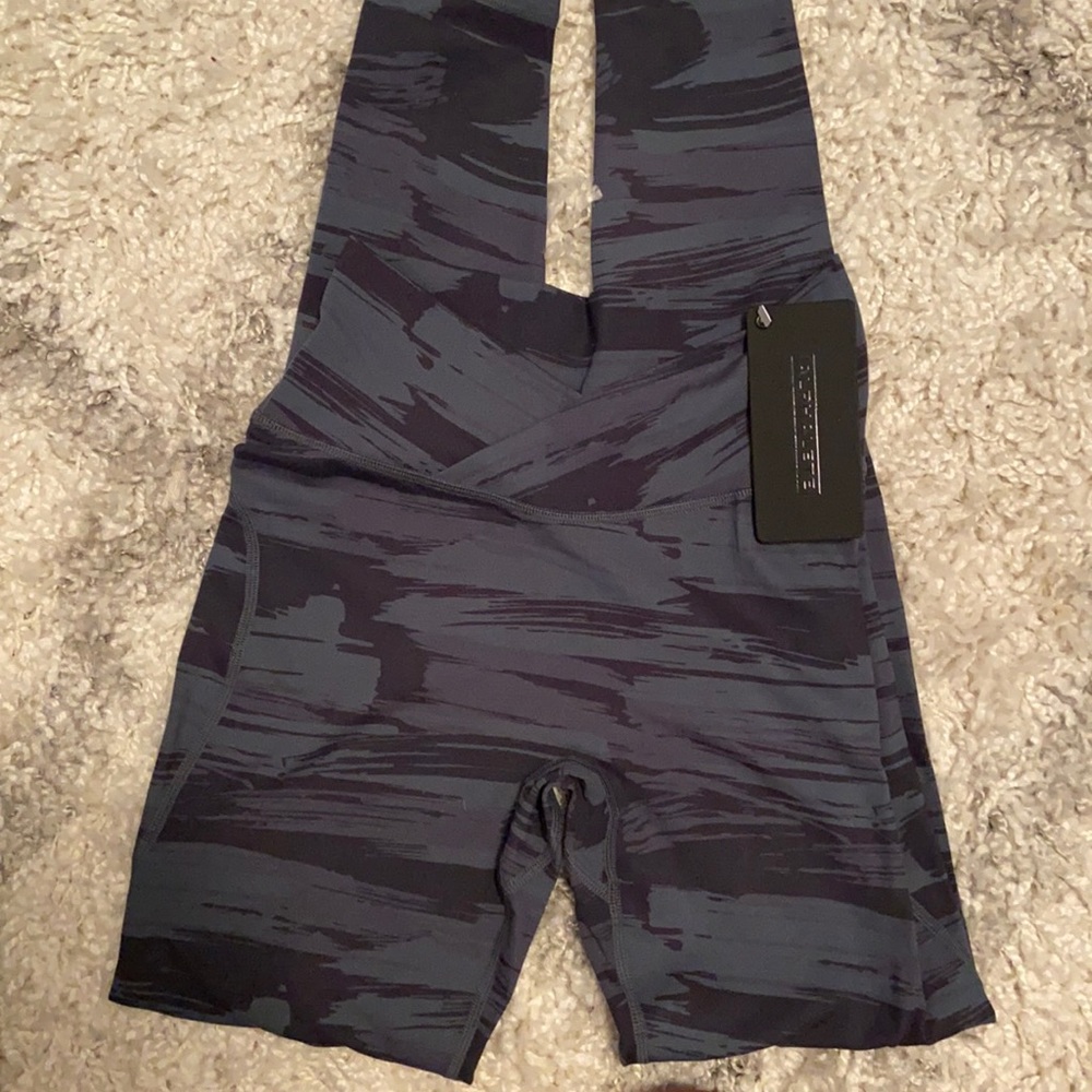 Alphalete leggings